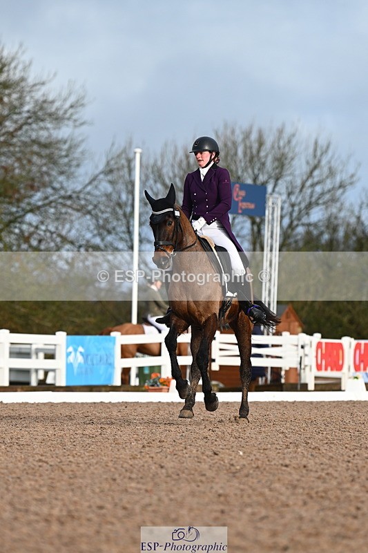 240218A-091703-05069 - 151-NICOLA.KAYES-BOSS.X