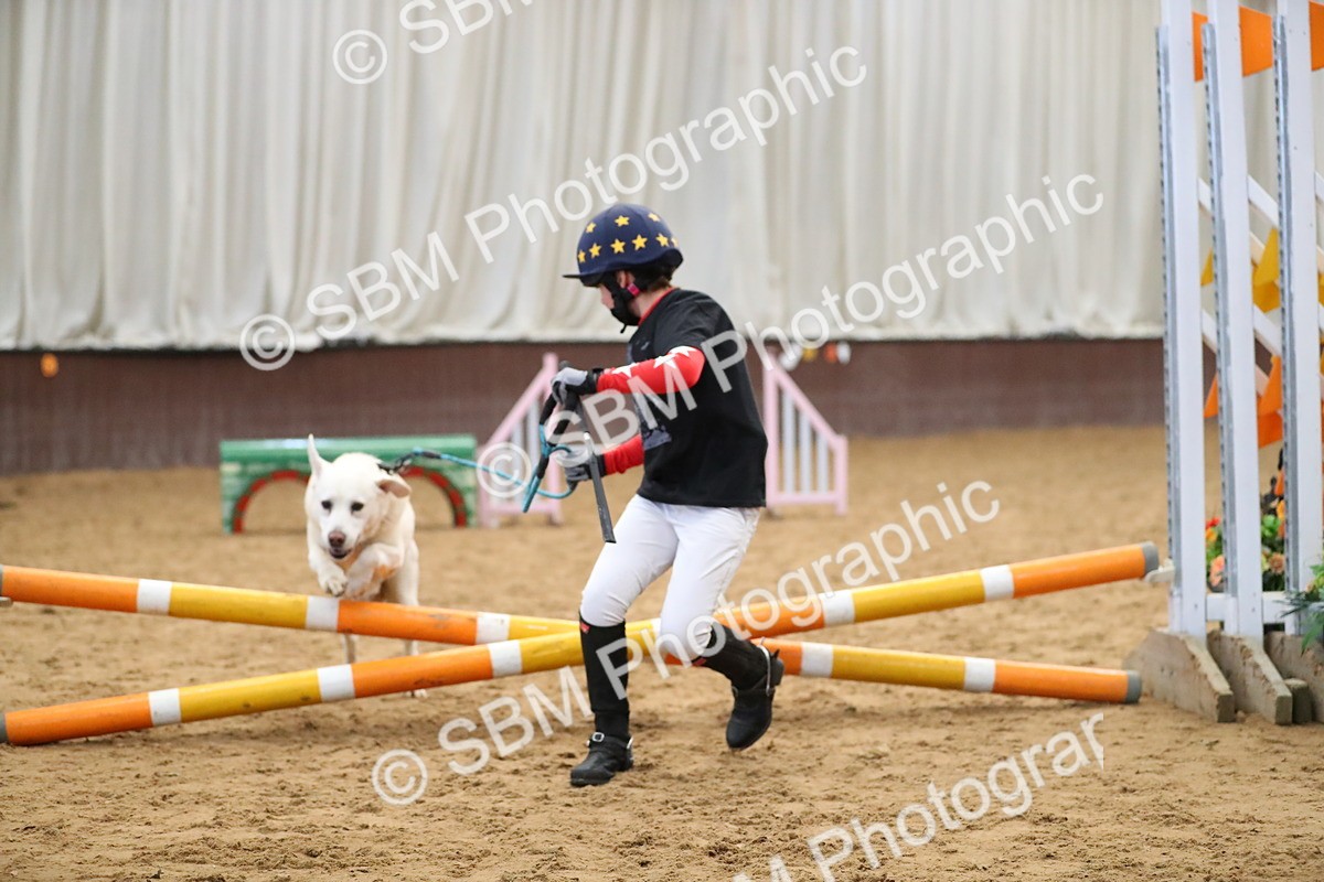 SBM_001874 - Class 3 - Horse & Hound