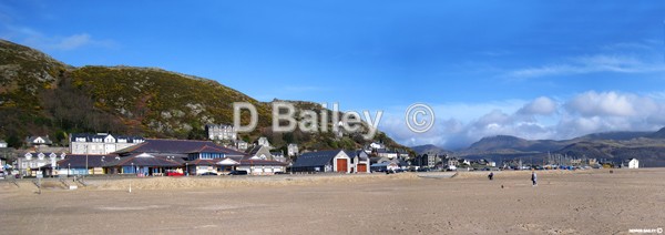Barmouth Beach