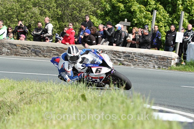 William Dunlop - RST Superbike Race