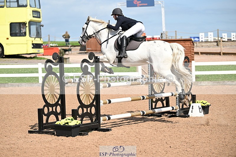 240726A-161851-02544 - Cls 12 1.10m Amateur Qualifer