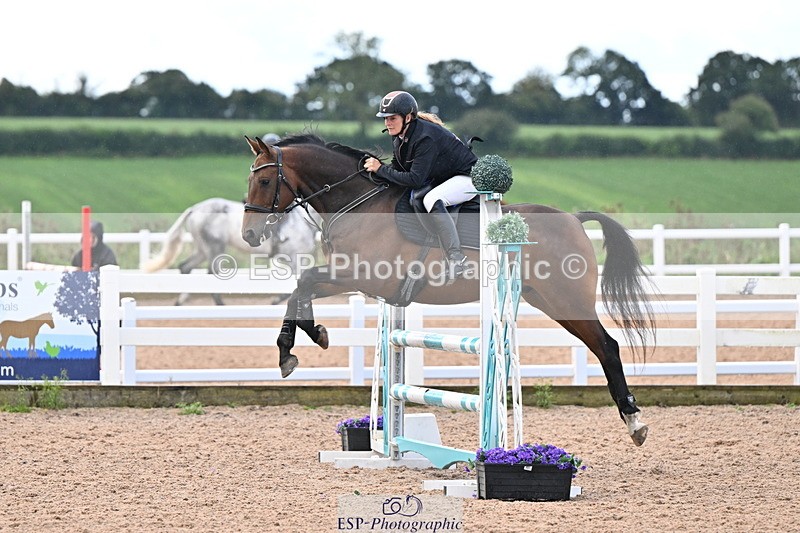 240912A-111832-01148 - Cls 9 Snr Discovery and 1m Open