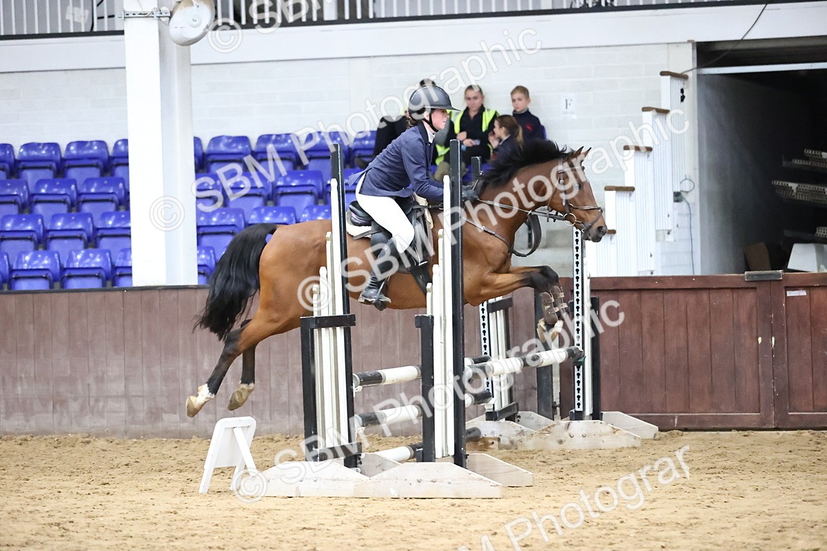 SBM_001427 - Class 5 - Henlow Veterinary Hospital 70cm