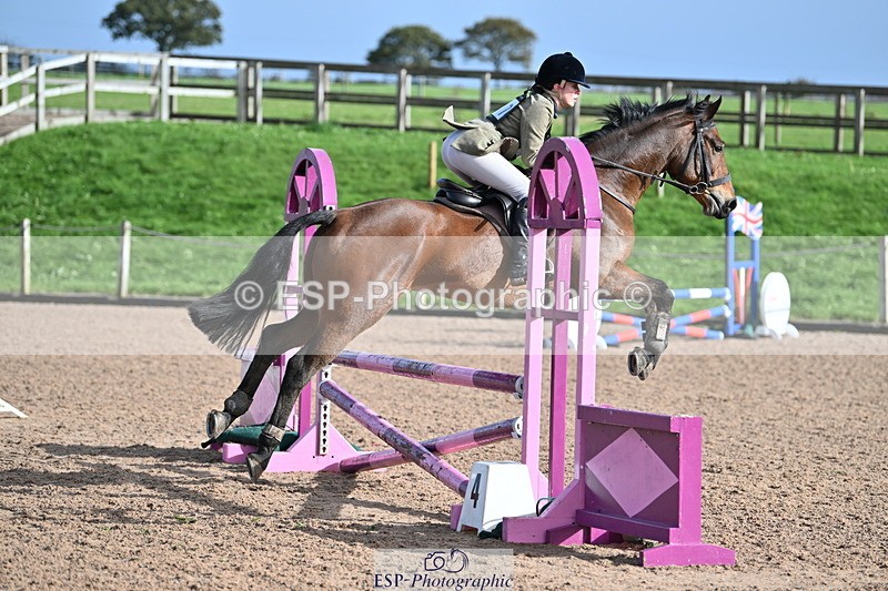 231029A-110113-02865 - 80cm Club and Schools