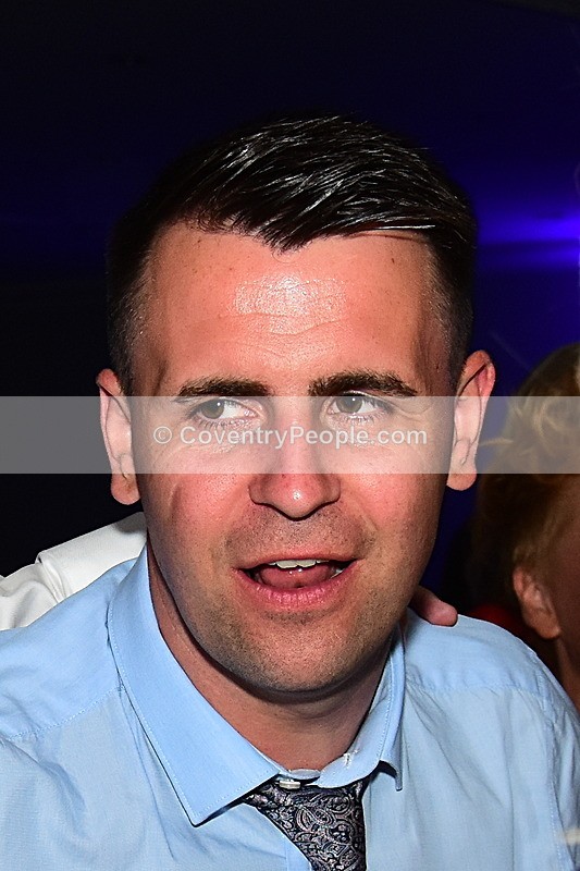 CON-2123 - Toni & Liam