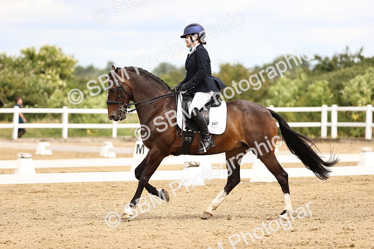 SBM_010389 - Class 8b - Medium 6 - 12.53-14.11