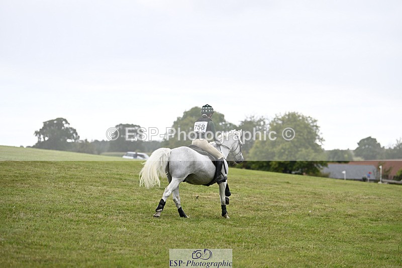 240825X-144112-35267 - 80cm XC 14.30 to 15.30