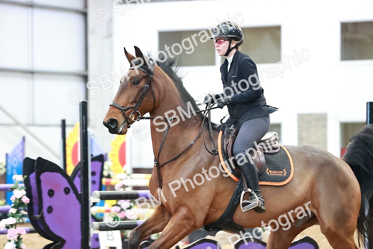 SBM_002796 - Class 10 - Senior Newcomer 1.10m