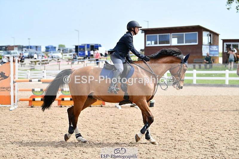 240511A-113015-12106 - Cls 29 1.05m National Am Quali