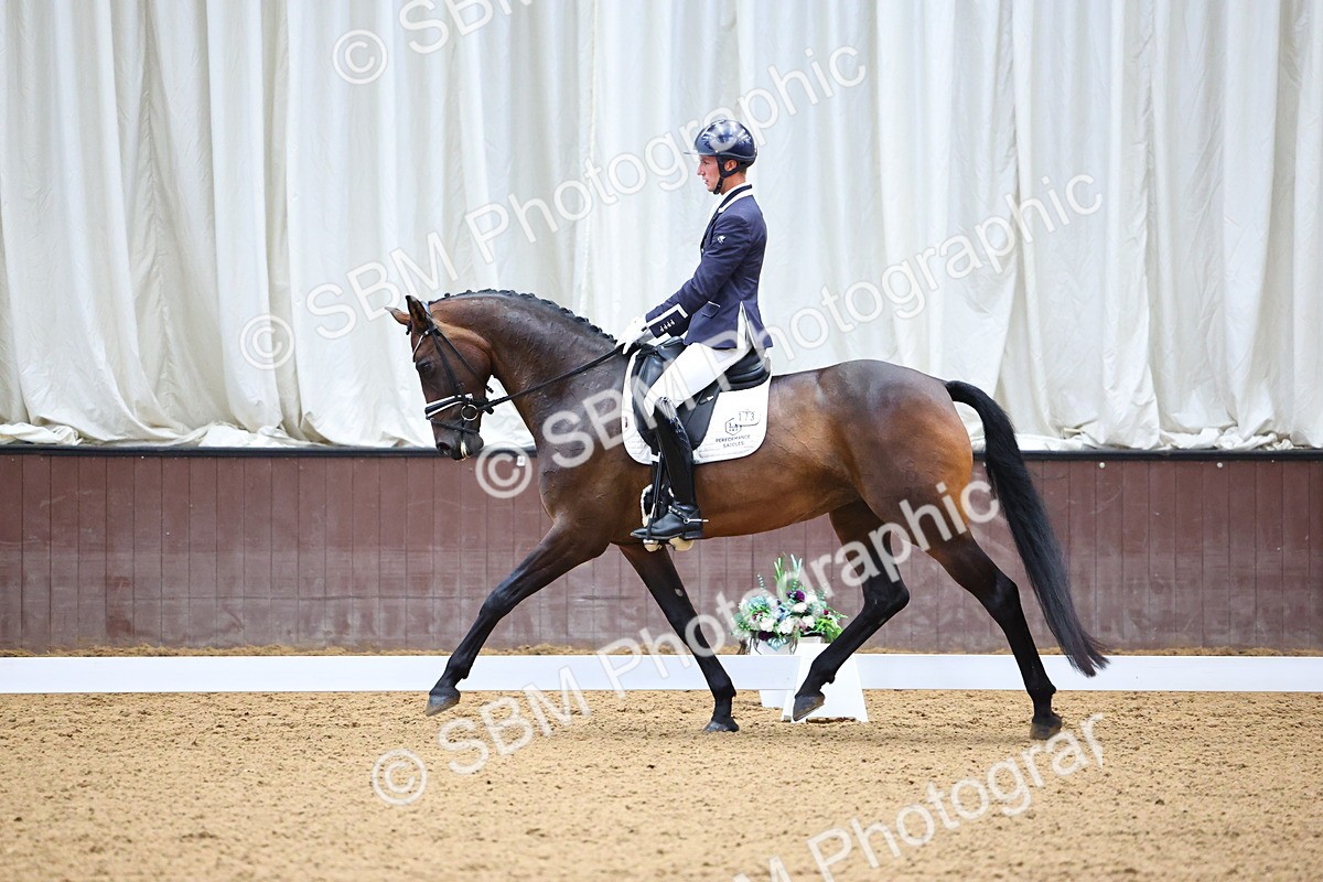 SBM_005317 - Class 5 - Novice 6 - 9.30-10.33