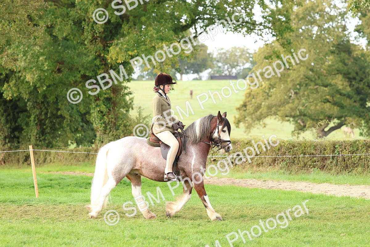 SBM_56580 - S40 - Starters Ridden Showing