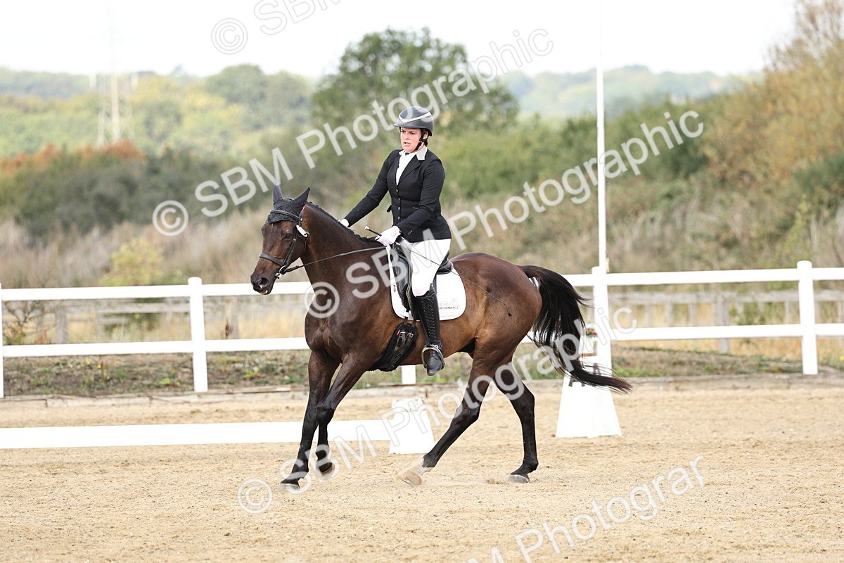 SBM_018182 - Class 16 - Novice 5 - 11.12-12.01