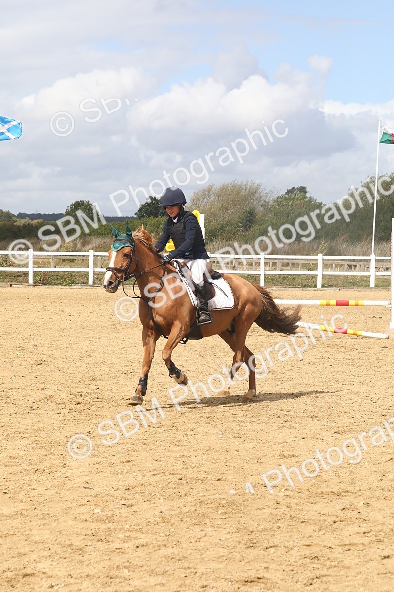 SBM_006462 - Class 6 - 60cm Champs
