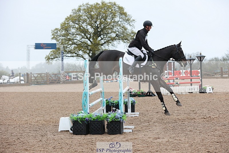 250418-101523-00624 - 061-Gubby.Leech-JUST.SPOTLESS