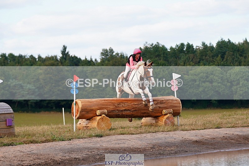 250802A-174120-08965 - H-361-Susan-Joy.Keeping-WARPAINT