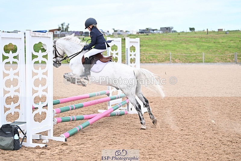 240813-162244-00235 - Clear round & 60cm