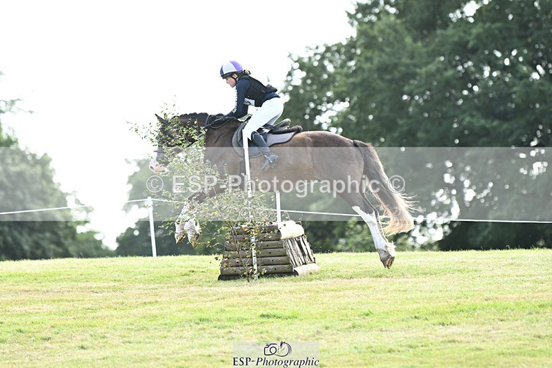 240825X-110150-31938 - 70cm XC 11.00 to 12.00