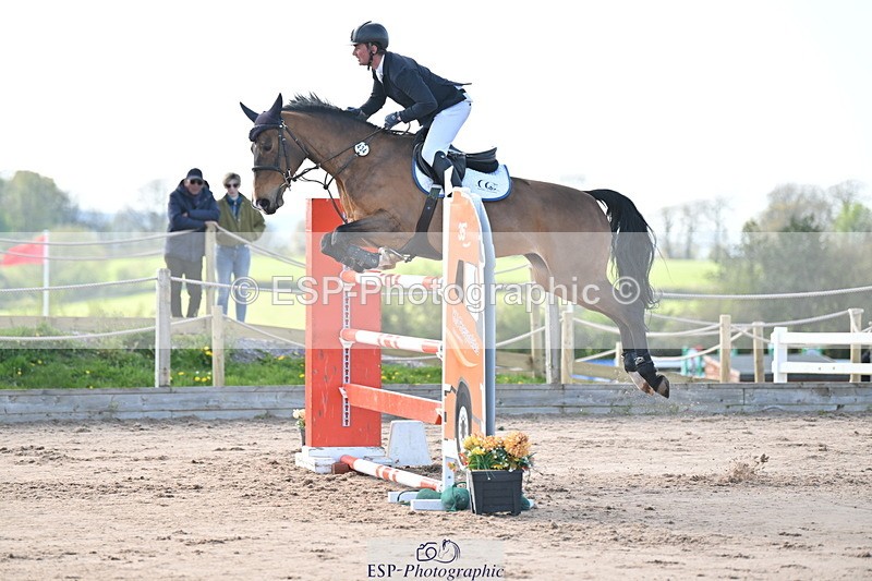 240420A-164452-12443 - Cls 11, 2 Star Big Tour 1.40m