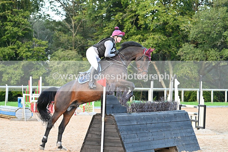 WJ7_6885 - Time 17:12 to 17:30