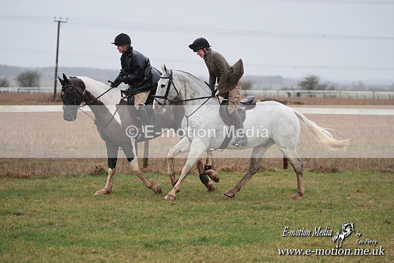 PtP 260125 230 - Cocklebarrow Point-to-Point racing with the Heythrop Hunt 26/01/25