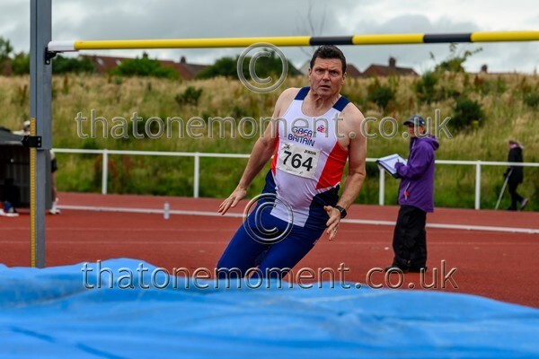 ComMast25-912497 - Field Male Set Two