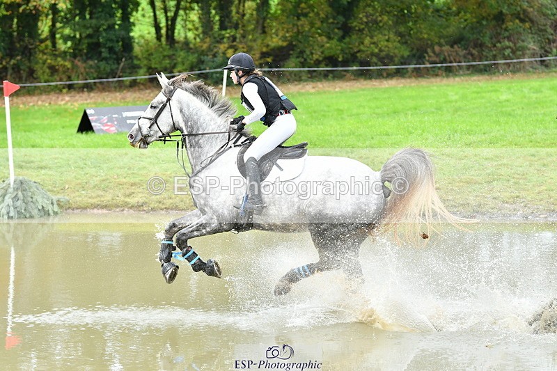 251025A-110552-17611 - E-382-Yasmin.Meredith