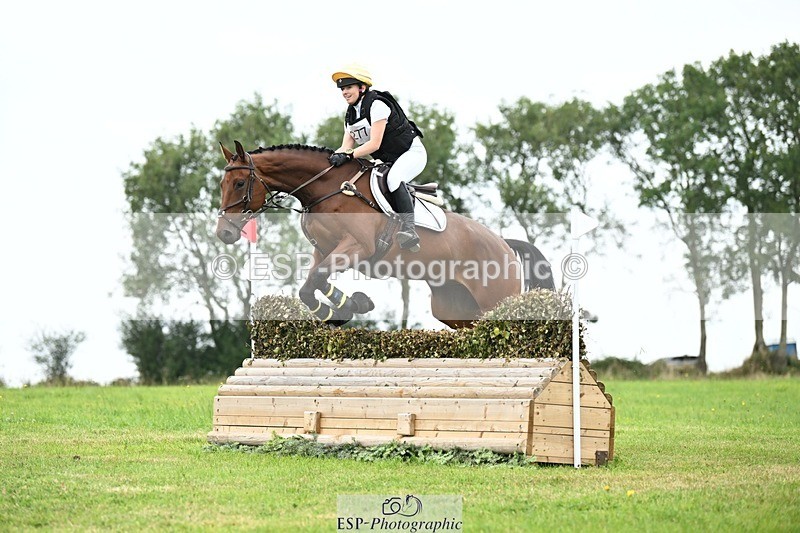 240831A-144538-04716 - 277-Philippa.Stahl-NOFEAR