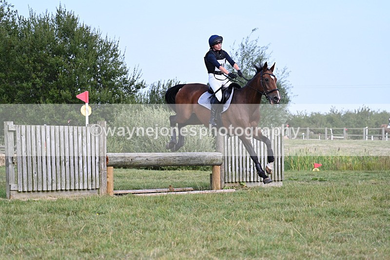 WJ7_8018 - 80cm XC Time 15:07 to 15:25