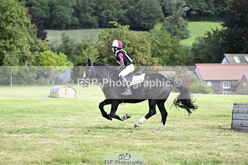 240825X-112739-32528 - 70cm XC 11.00 to 12.00