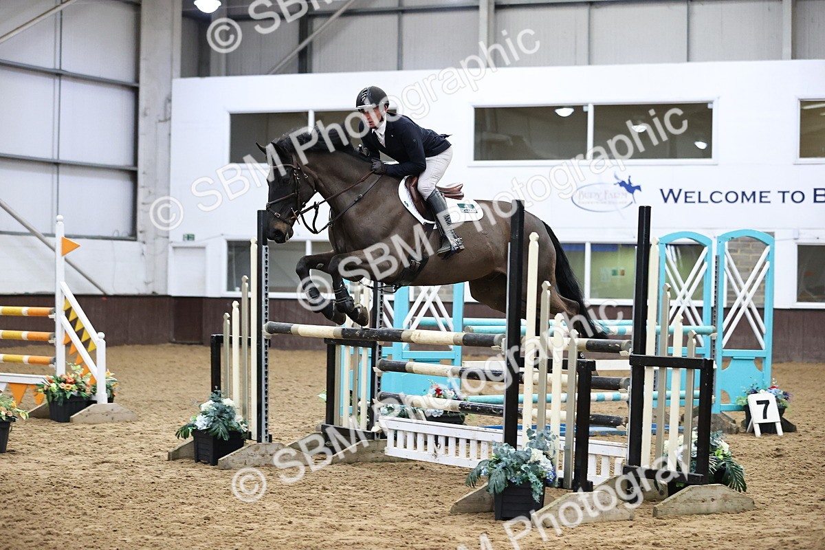 SBM_001773 - Class 4 - Senior Newcomers - 1.10m Open