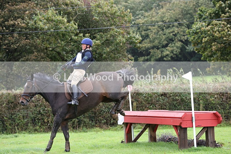 1X9A1967 - Class 6: 90cm + Red Table