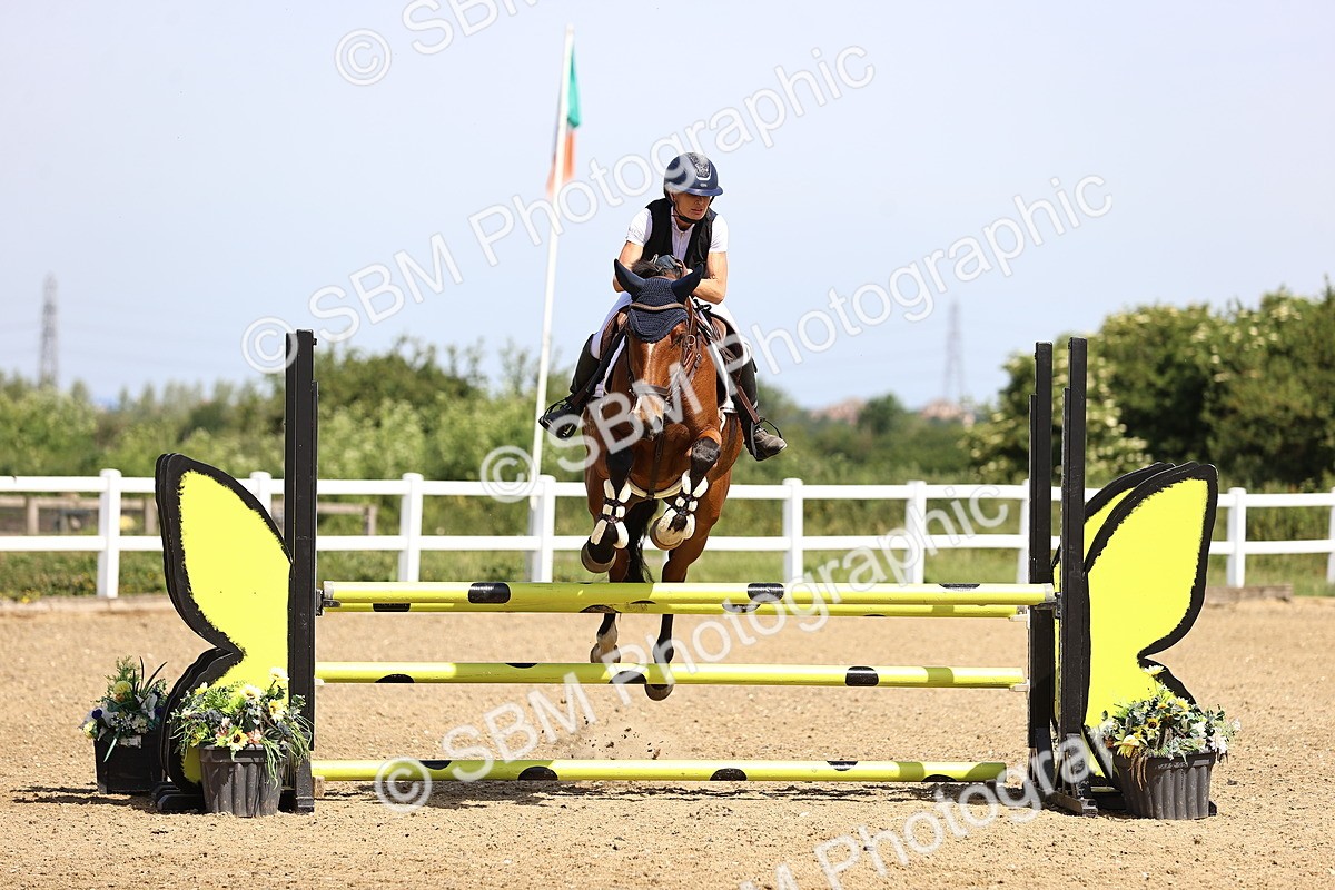 SBM_003695