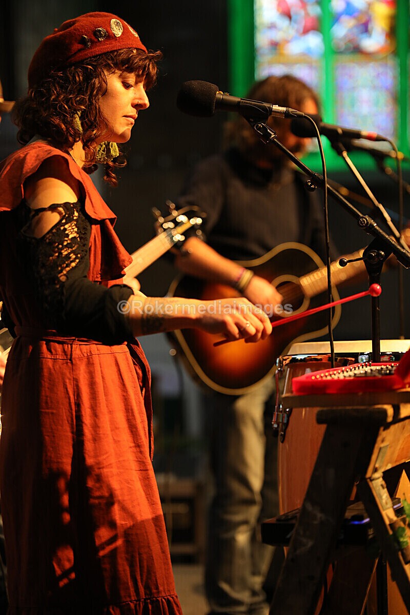 FOLK N BLUES-251 - FOLK and BLUES SEPT 2022