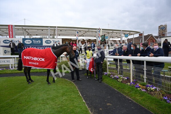 yr14052021r3-43 - Race 3 2.40pm The Matchbook Best Value Exchange Stakes