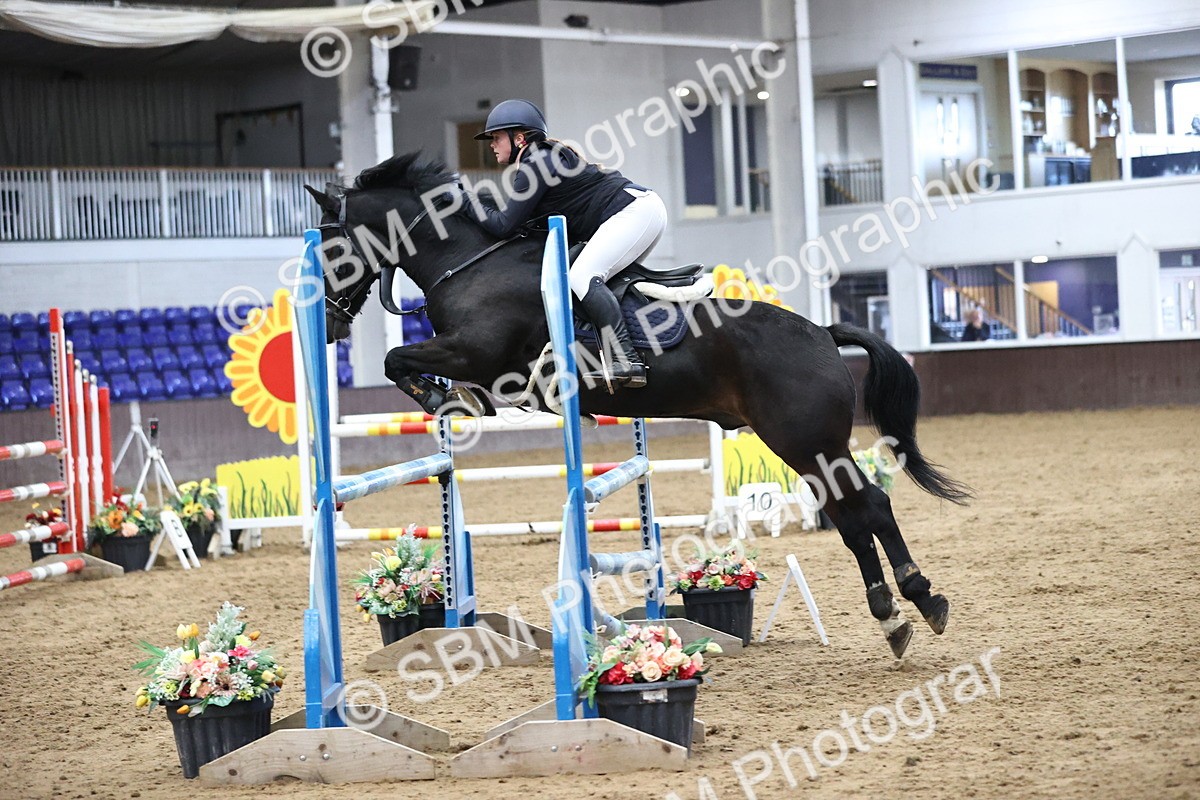 SBM_002934 - Class 13 - Blue Chip Pony Newcomers 1.00m Open