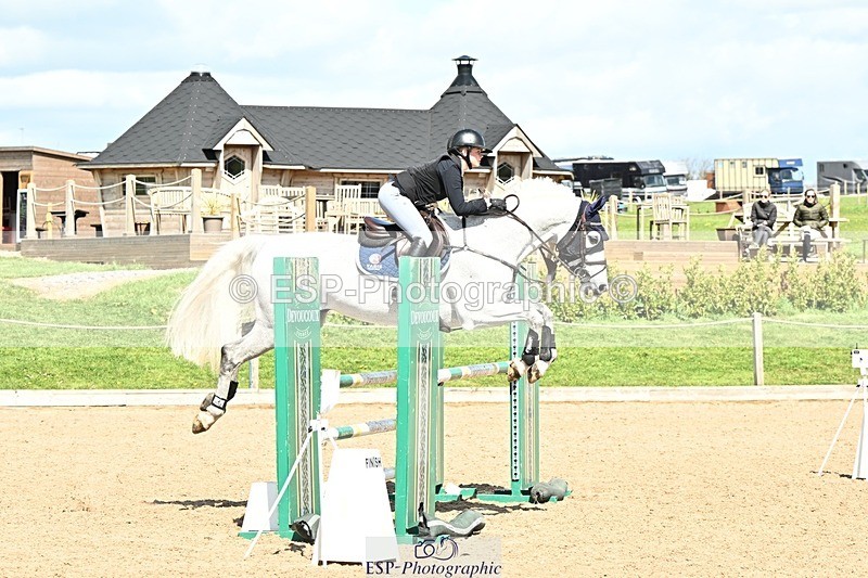 250416-133713-01156 - Cls 4 Newcomers and 1.10m