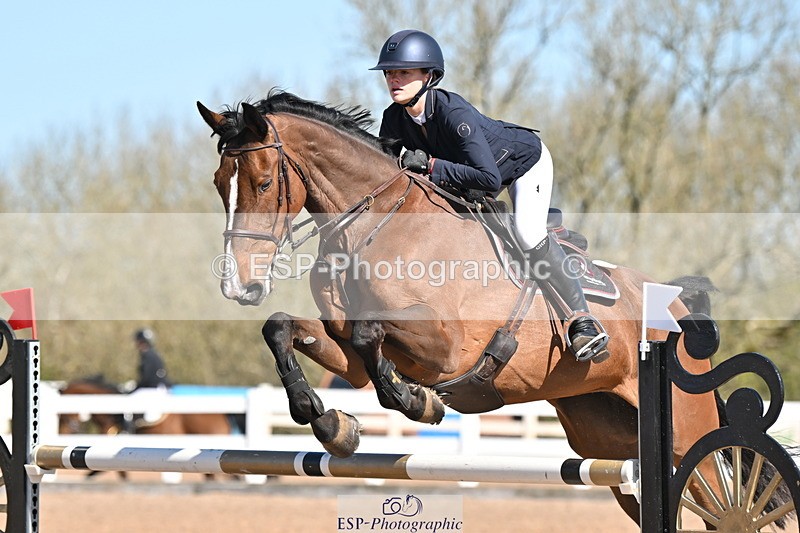 240420A-104626-10382 - Cls 19, 1 Star Silver Tour 1.20m