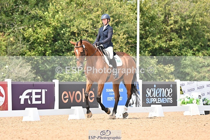 250816-134751-04765 - 117-Sophie.HawkeENORMOUSE