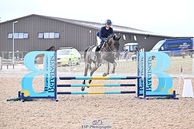 250826-182821-01205 - 90cm