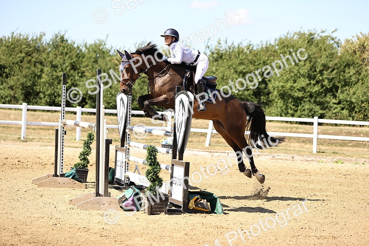SBM_015392 - Class 16 - Senior foxhunter - 1.20m Open
