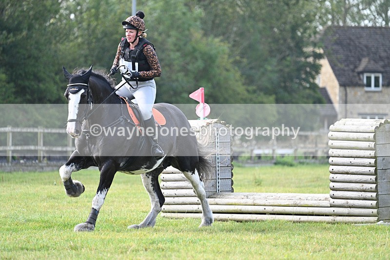 WJ7_5498 - 40cm XC Time 10:05 to 10:36