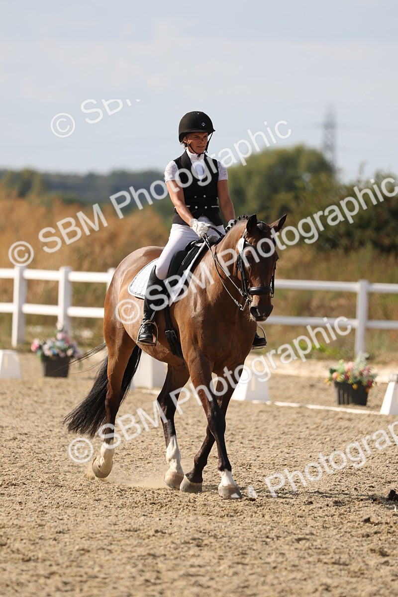 SBM_015783 - Class 6 - E5 Silver 15.54.16.58