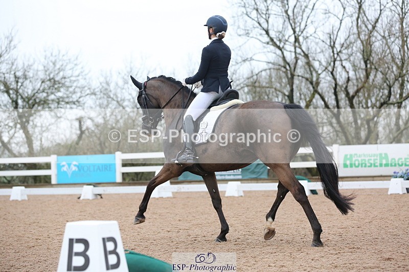 240217A-113852-01832 - 275-Lucy.Pye-La.Vida.loca