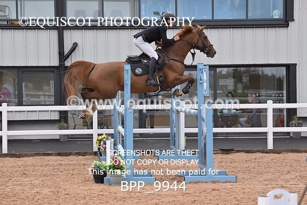 BPP_9944 - CLASS 24 SUN Redpost Equestrian Senior Foxhunter/1.20m Open