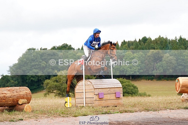 250803A-152654-16564 - O-674-Tim.Cheffings-ROYALE.LOUIS