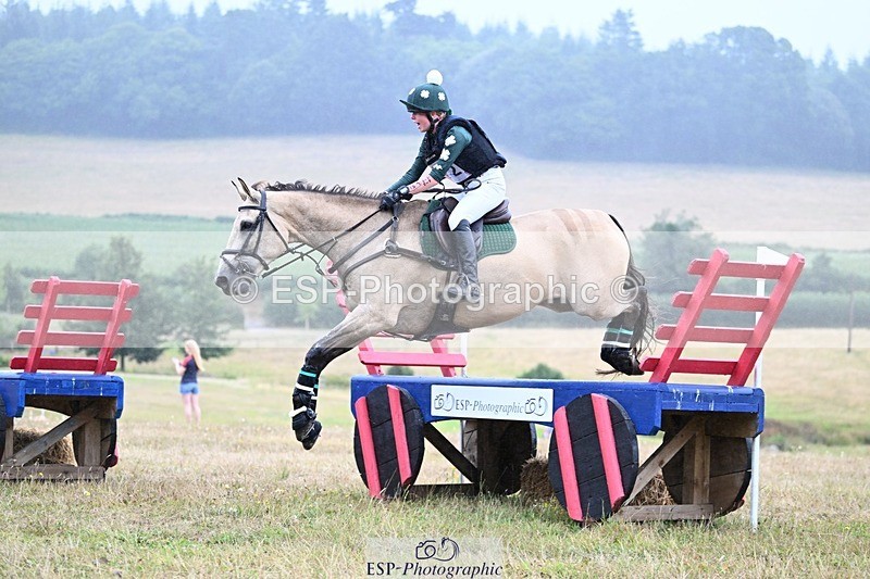 250803A-131006-13587 - M-572-Anaya.Stoneman-DUNTOATEE