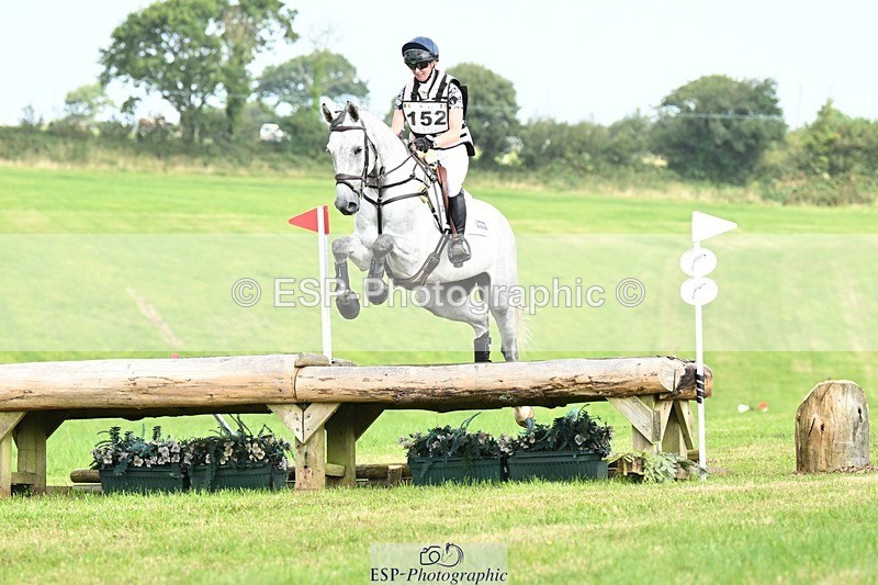 240831A-112204-00864 - 152-Georgie.Goss-UP.AND.OVER