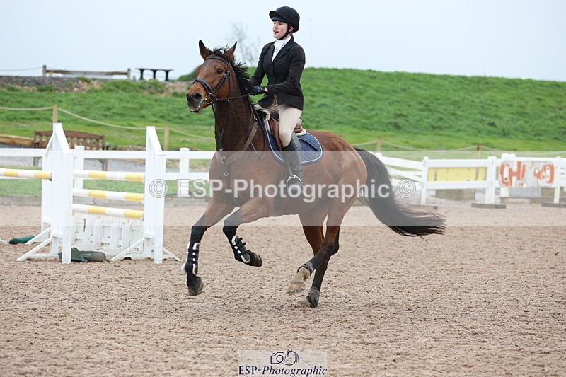 231112A-104710-03432 - Cls 17 Blue Chip Novice Winter Qualifier