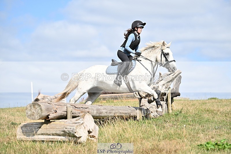 250821B-104846-00171 - Group B - Danielle
