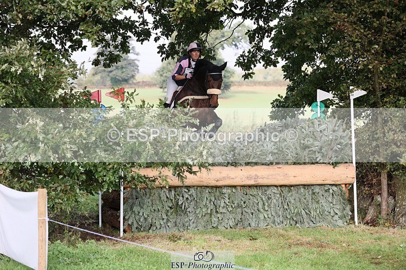 231020-102817-06215 - 012-ROMANY.CRICKET-Nana.Dalton-XC